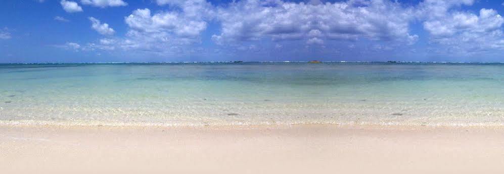 Whispering Palms Island Resort Bacolod Exteriör bild